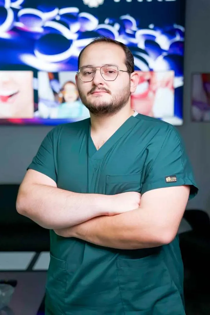 Image hover effect image